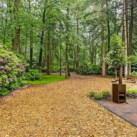 Holiday home Wood Emst